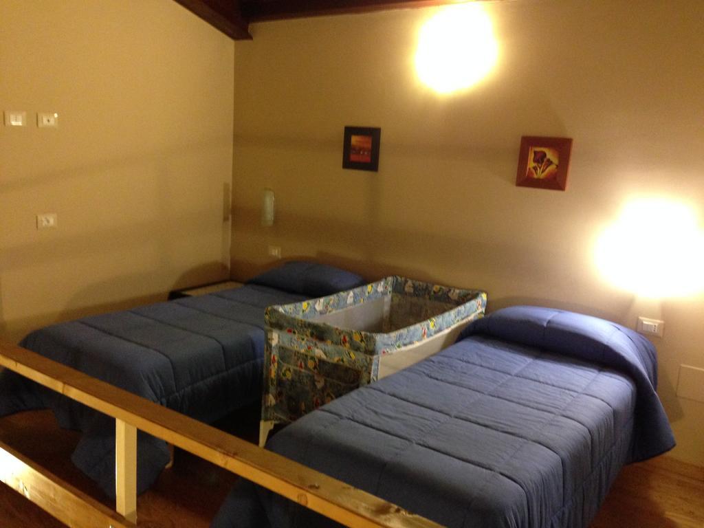 La Chioccia Hotel Valmontone Room photo
